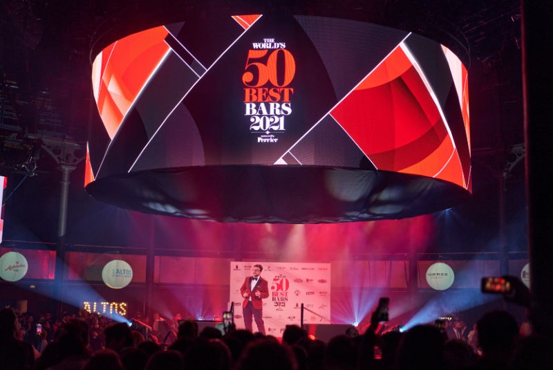 W50BB22_article_livestream_incopy (1)